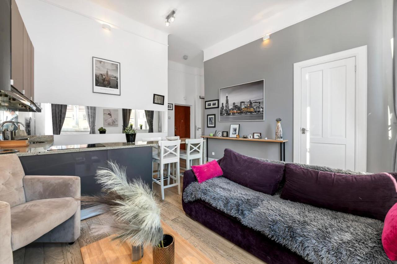 Amazing Apartment On Plac Zamkowy Varşova Dış mekan fotoğraf